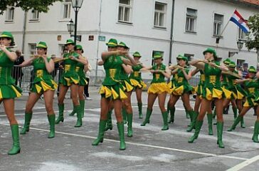 mazoretnkinje